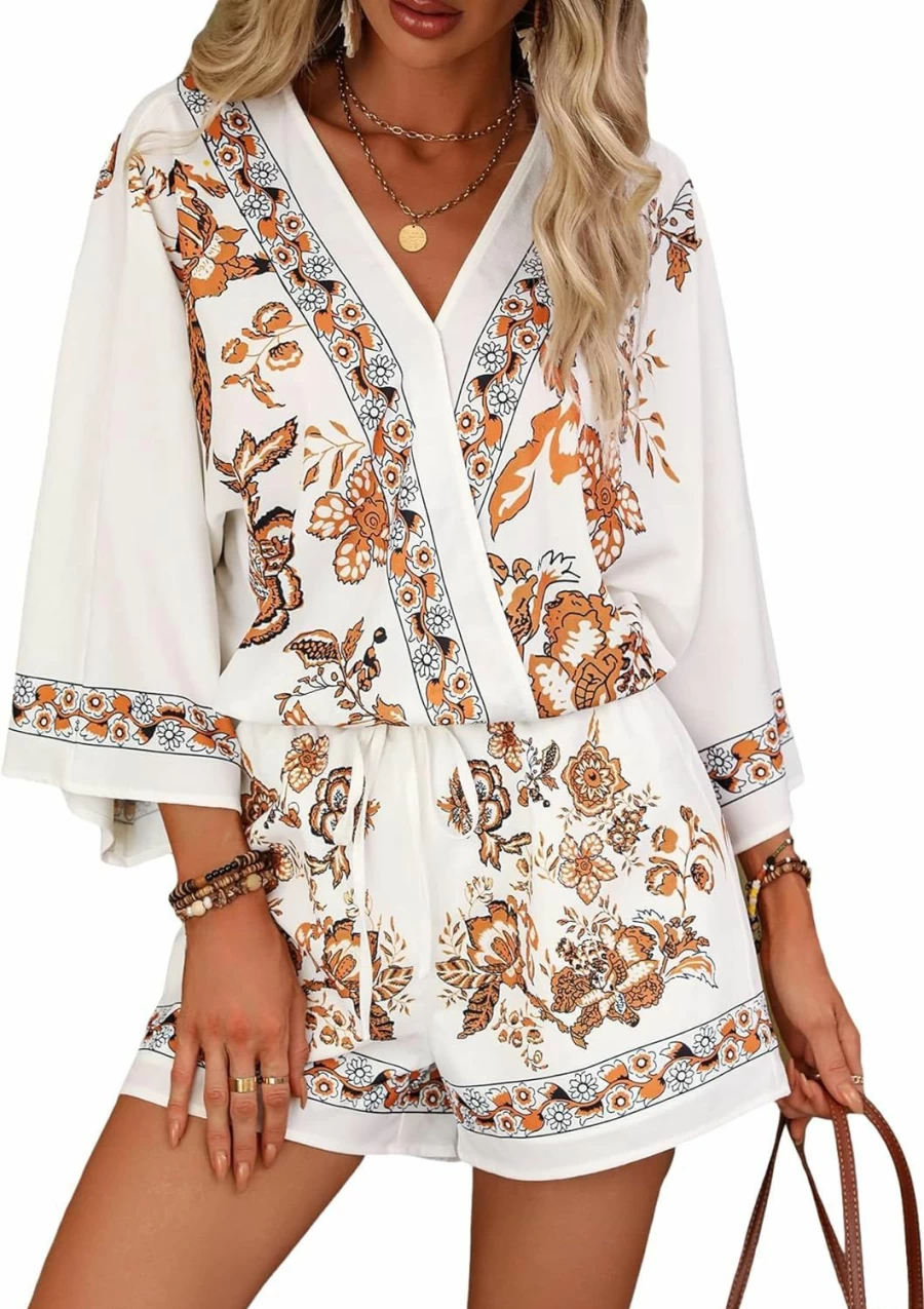 Verdusa Women's Floral Print Summer Outfit 2-Piece Set - Drop Shoulder Batwing Sleeve Blouse & Shorts